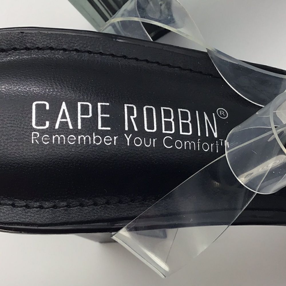 Clear Slip On Cape Robbin Heel Sz 10 Acrylic Black Lucite Ankle Strap Sandal NEW - Picture 7 of 11
